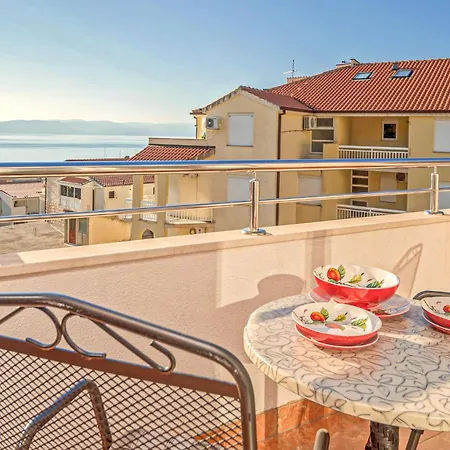 Amazing Apartment In Baska Voda * 巴什卡沃达